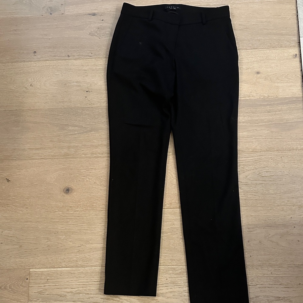 Theory women’s Black Wool Pants